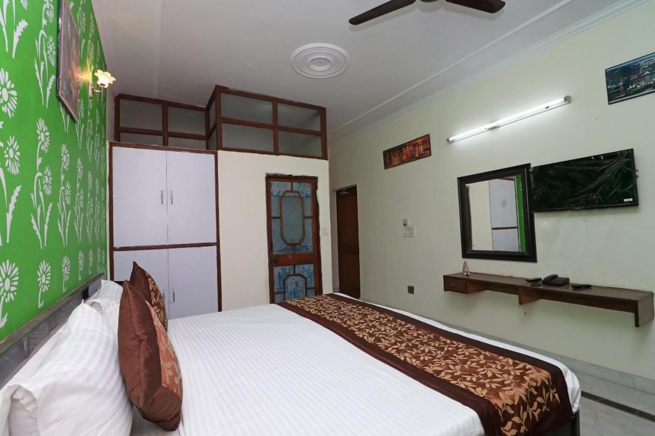 Hari Villa Residency --Near Noida Indoor Stadium מראה חיצוני תמונה