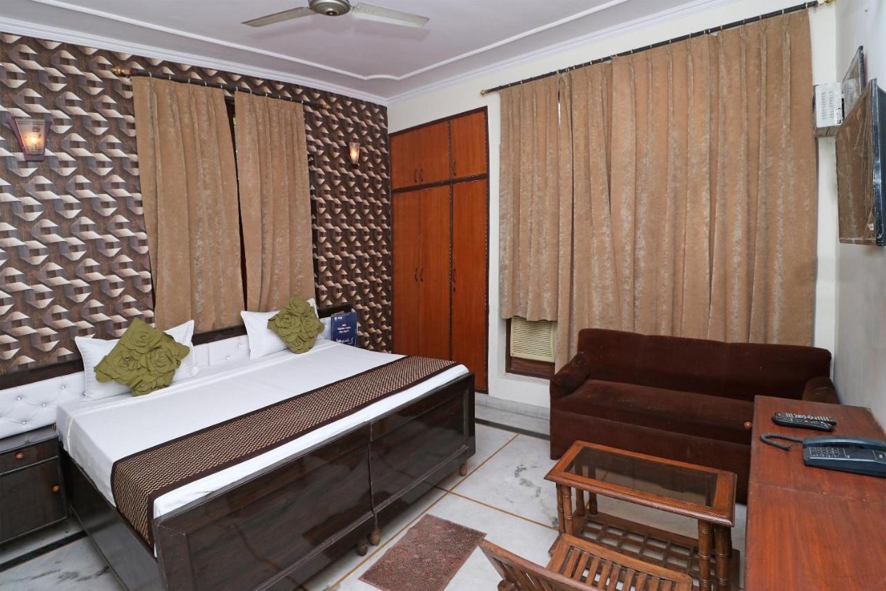 Hari Villa Residency --Near Noida Indoor Stadium מראה חיצוני תמונה