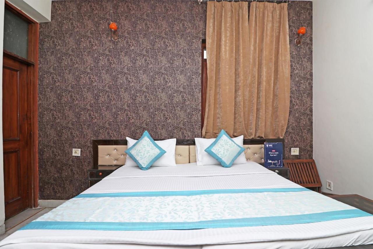 Hari Villa Residency --Near Noida Indoor Stadium מראה חיצוני תמונה