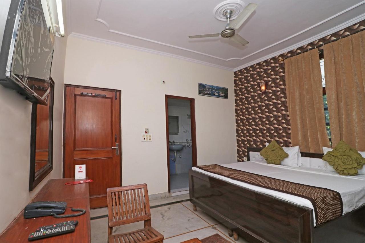 Hari Villa Residency --Near Noida Indoor Stadium מראה חיצוני תמונה